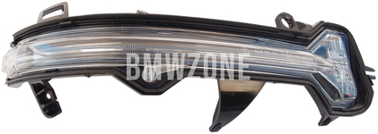 Smerovka spätného zrkadla LED pravá X1 U11, X2 U10, U06